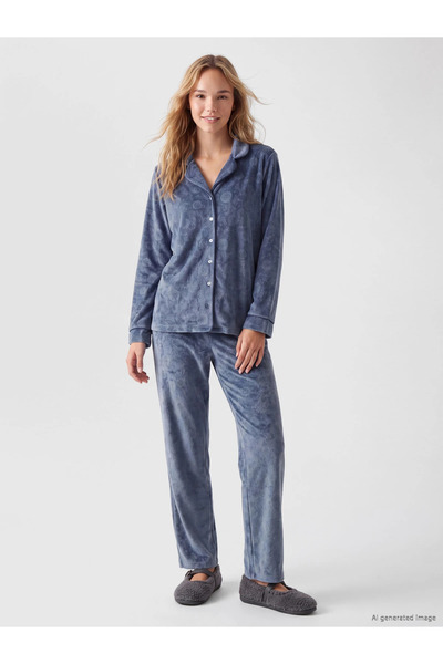 LC Waikiki LCW DREAM Indigo Shirt Collar Velvet Women's Pajama Set