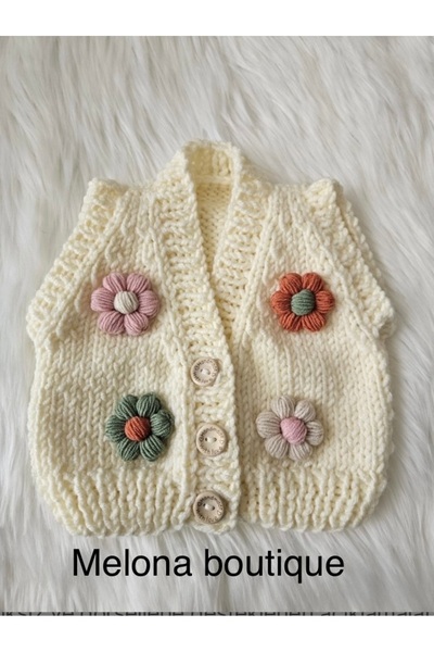 Melonndesign Melona Boutique Hand-Knitted Baby Vest with Daisies
