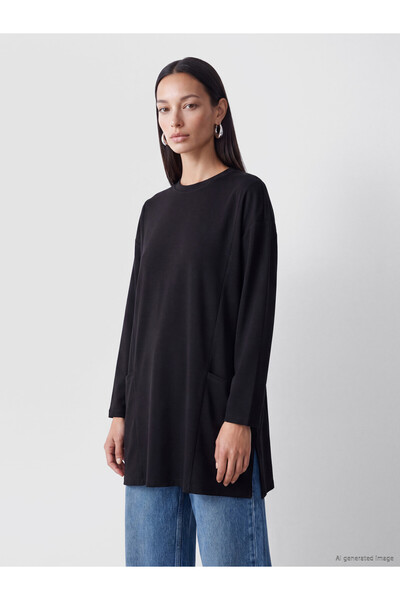 LC Waikiki Black Scuba Fabric Plain Loose & Oversized Women's Sweatshirt Tuni...