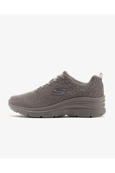 SKECHERS حذاء رياضي نسائي باللون البيج، موديل 88888179TK.