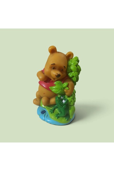 Hureggo Vintage Disney Winnie the Pooh & Frog Plastic Piggy Bank (Missing Bot...