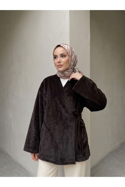 Lunsera Store سترة "جولدن فوكس" بتفاصيل "بيي" - لون بني.