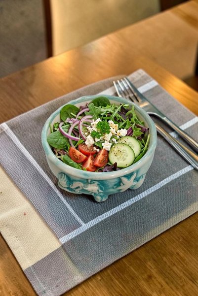 Salizera Handmade Medium-Sized Ceramic Salad Bowl with Marine-Themed Relief D...