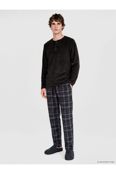 LC Waikiki STANDART Fit Checked Embroidered Men's Pajama Set