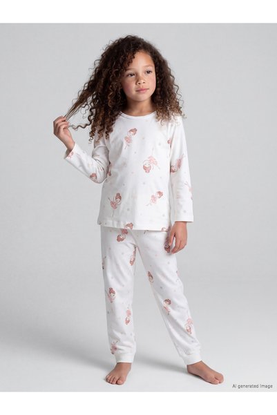 LC Waikiki Trendy Picks from Kübra Butik: Girls' Pajama Set with a Round Neck...