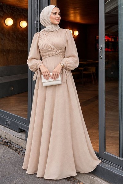 Neva Style Drapiertes, detailliertes Biskuit-Hijab-Abendkleid 4823BS