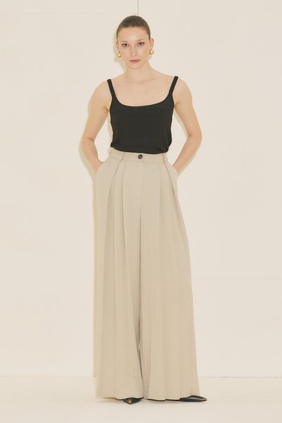 Manuka Tansy Pleated Pants Beige