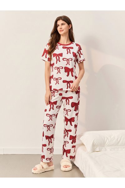 Take Two By Styli Red Bow Print Knitted Pajama Set