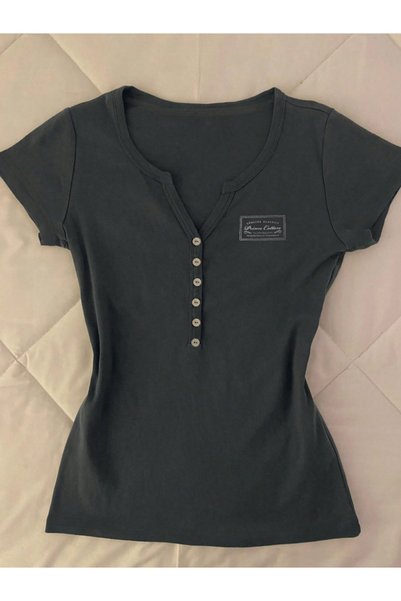 Take Two By Styli Womens Olive Knitted V-Neck Short Sleeve Tee - Collection