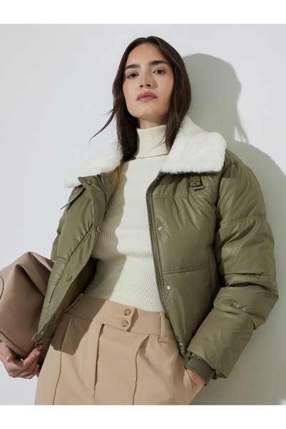 Styli Olive Green Solid Faux Fur Collar Short Padded Jacket