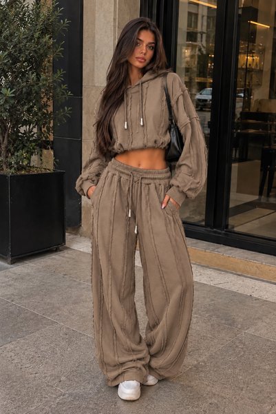 Generic Brand Compleu Dama Lala