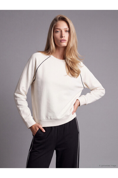 LC Waikiki TWO MT SHOP QUALITY Natuvera Ecru Oval-Neck Women's Sweatshirt