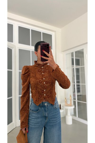 GAUS CO Kiremit Vatkalı Likralı Yumuşak Dantelli Tasarım Bluz GAUS-02331