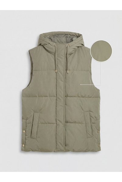 LC Waikiki LCW Vision Khaki Solid Women's Puffer Vest—The ALITA CITY Difference