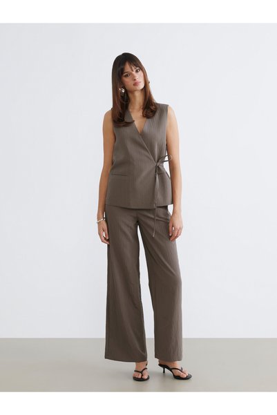 LC Waikiki LCW Vision Khaki armure fabric Standard & Regular Wide-Leg Women's...