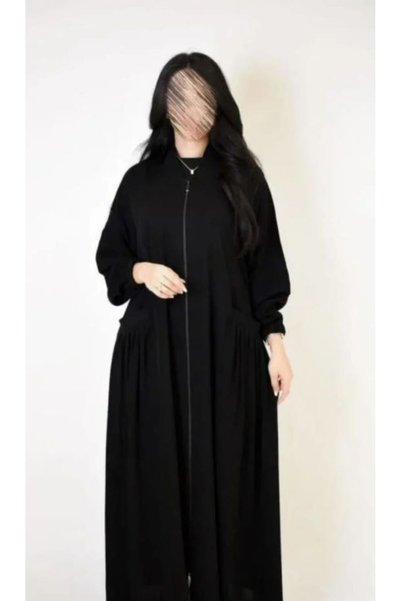 zinati A Stylish Black Abaya with Pockets, Featuring a Zipper in the Front an...