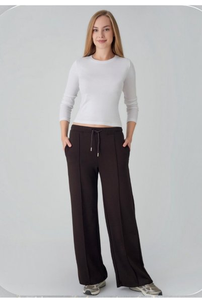 Besttrend Soft-Knit Pants with a Seamed Front and Drawstring