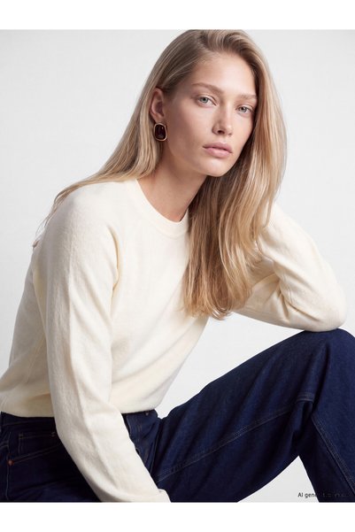 LC Waikiki Nevavm Lcw Vision Ecru Knitwear Plain Oval Collar Women's Sweater ...