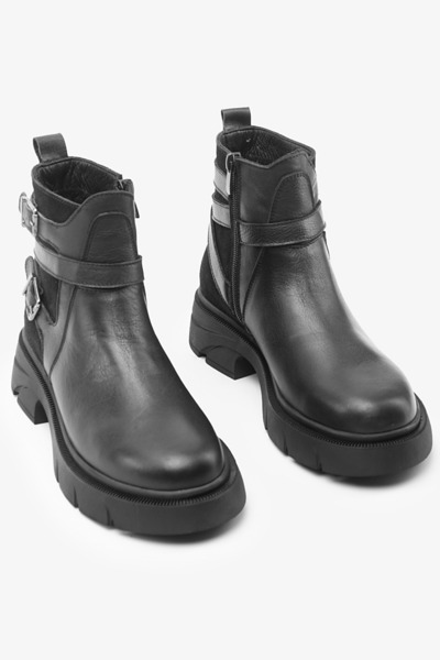SAYL Black Genuine Leather Women's Boots with Double Buckles and Thick Soles