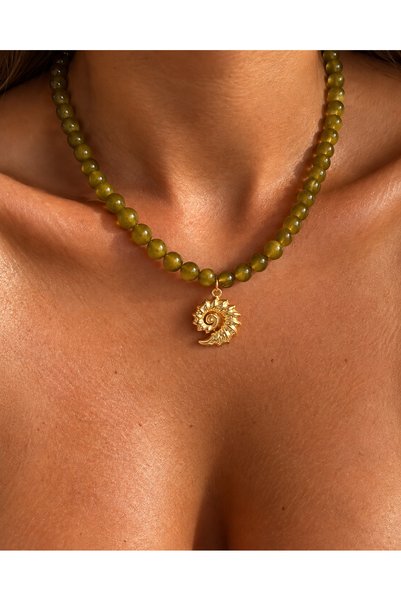 Arsaley Collection Gold Deniz Kabuğu Charm Yeşil Renk Yazlık Boncuk Kadın Kolye