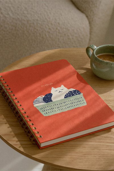 Bazen Defter 16X24Cm Hard Cover Spiral Timeless Planner Agenda Cat in the Basket
