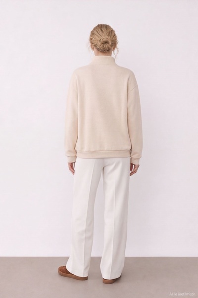 Quzu Women's Sweatshirt with Printed and Embroidered Details SWT02730 Beige