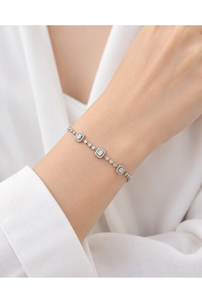 Generic Brand Brățară din argint 925 cu zirconii și elemente pătrate elegante