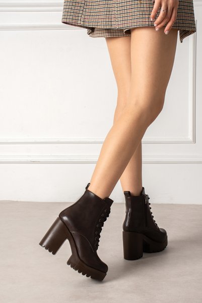 kajal ayakkabı Gi̇nza Platform Heel Boots