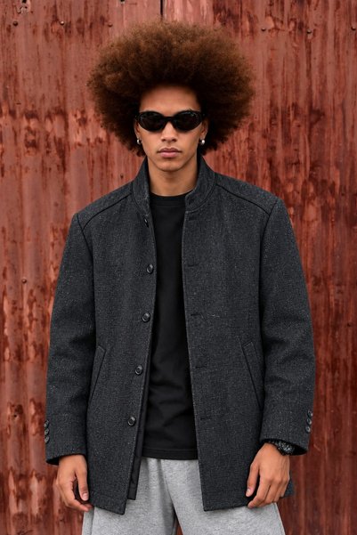 DAMGA JEANS Men's Classic-Cut Black Melton Coat with Pockets
