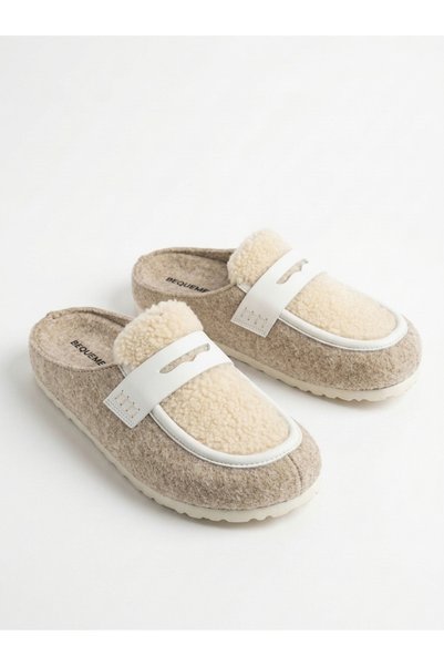 Bequemere Unisex Beige Bouclé Wool Loafers with White Leather Accents—Winter ...