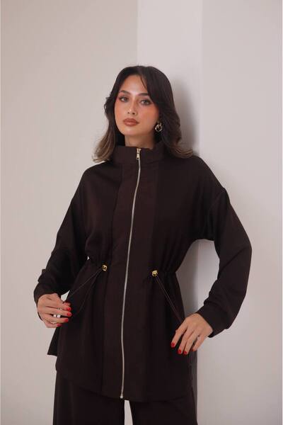 Top Step Modal Set with Zip Detail and Elastic Details