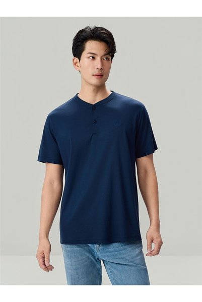 Giordano Men's Liquid Touch Slim Henley Tee