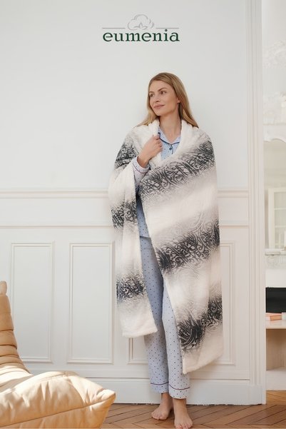 eumenia Jacquard Black Striped Welsoft Tv Blanket