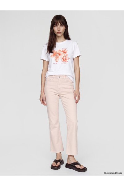 LC Waikiki Trendy Picks from Kübra Butik: Cropped Flared Women's Jeans