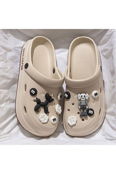 hanzhi Women Cartoon PVC Clogs Anti Slip Summer Slippers