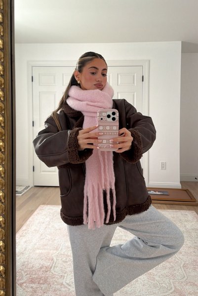 Goldmine Unisex Puffy Lightweight Scarf Powder