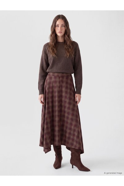 LC Waikiki Trendy Picks from Kübra Butik: Checked, Embroidered, Asymmetrical-...