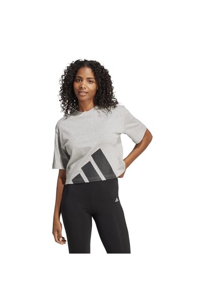 adidas Γυναικείο t-shirt «Essentials» με μεγάλο λογότυπο σε στυλ boyfriend