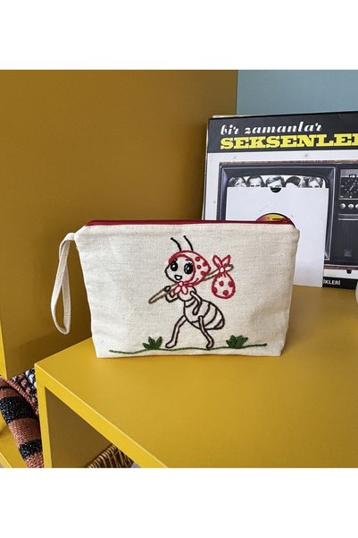 Handream Multipurpose/Makeup/Clutch Bag with a Hardworking Ant Design