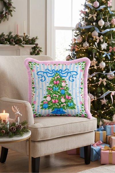Evimde Bambaşka Green Fir Tree New Year's Patterned Tasseled Cushion Cover—Ne...