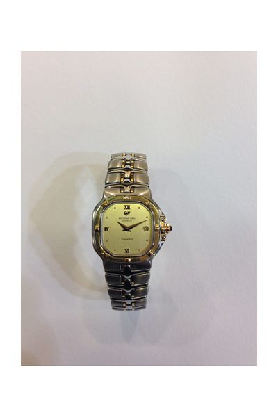 Raymond Weil ساعة يد نسائية 9890