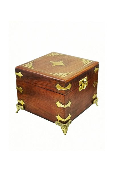 Siner Torque Wooden Box - Hand Embroidered