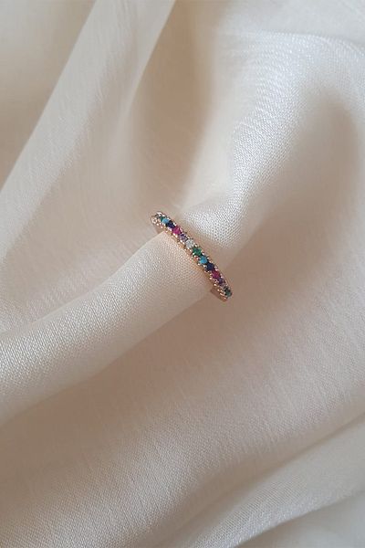 BUNNY Single Row Stone Embroidery Compressed Cartilage Earrings