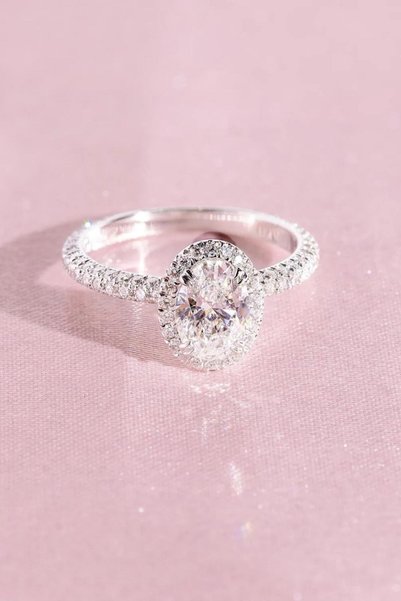 Crystal Diamond Zirconia Kadın 0.75 Karat Oval Yüzük