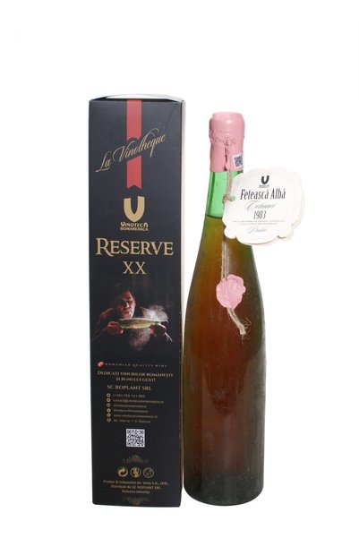 VINIA Бяло момиче 1983