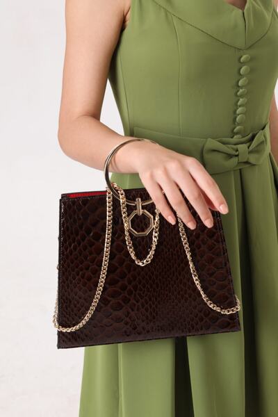 Doolo Design حقيبة يد وكتف بطبعة جلد التمساح البني من أوراكل شبه المنحرف