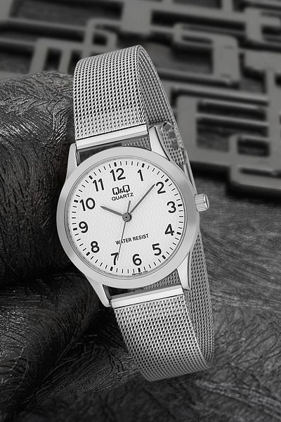 Q&Q Women's Wristwatch 3G2122