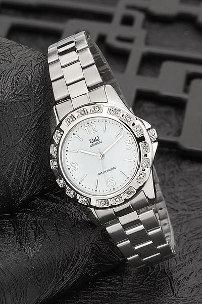 Q&Q Women's Wristwatch 3G999