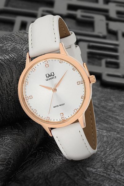 Q&Q Women's Wristwatch 3G1845