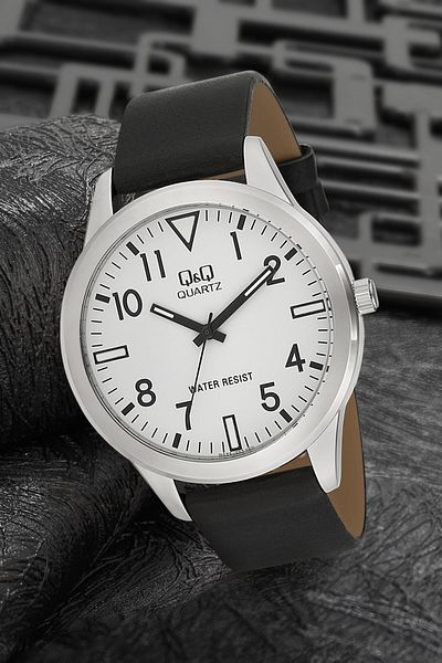 Q&Q Women's Wristwatch 3G1710